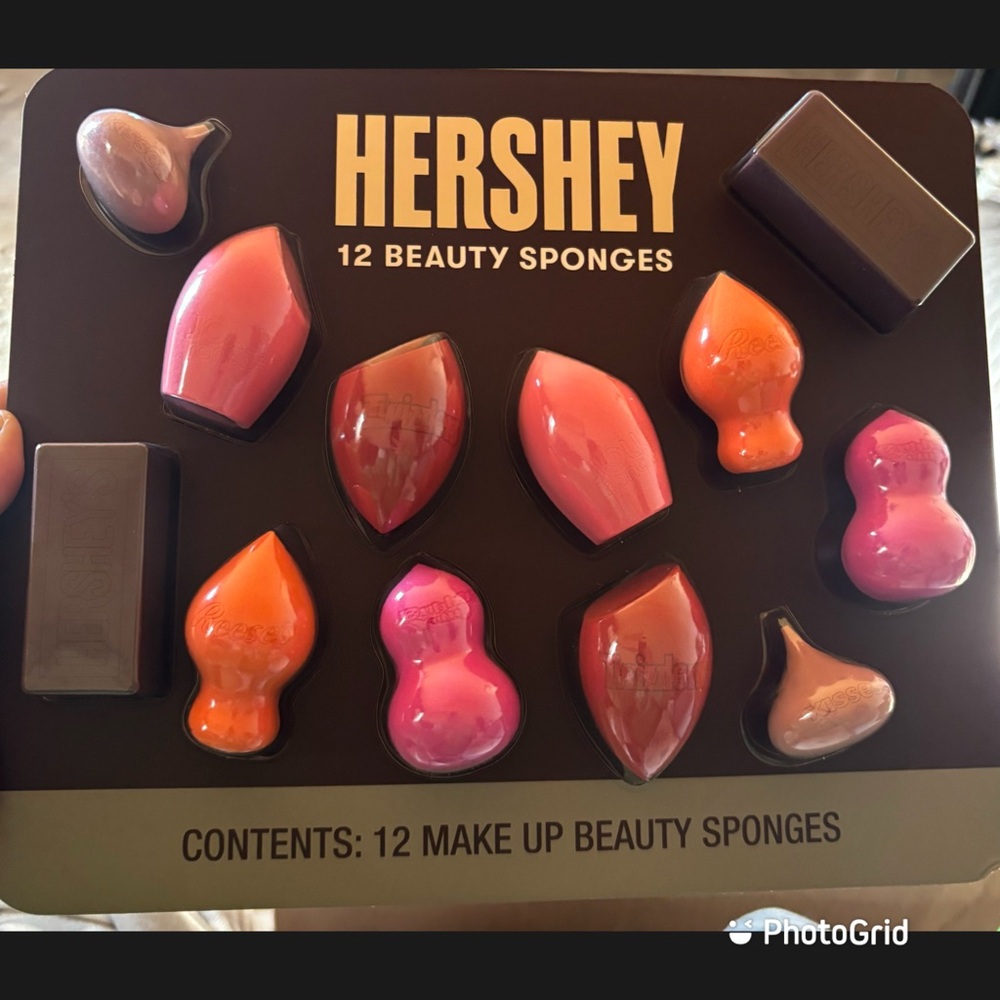Hershey 12 Beauty Sponges Set